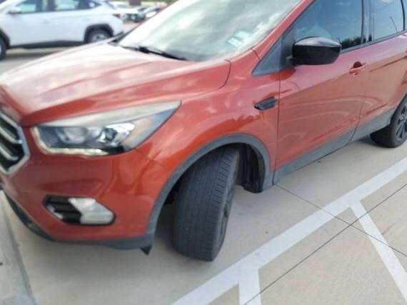 FORD ESCAPE 2019 1FMCU0GD8KUC02201 image