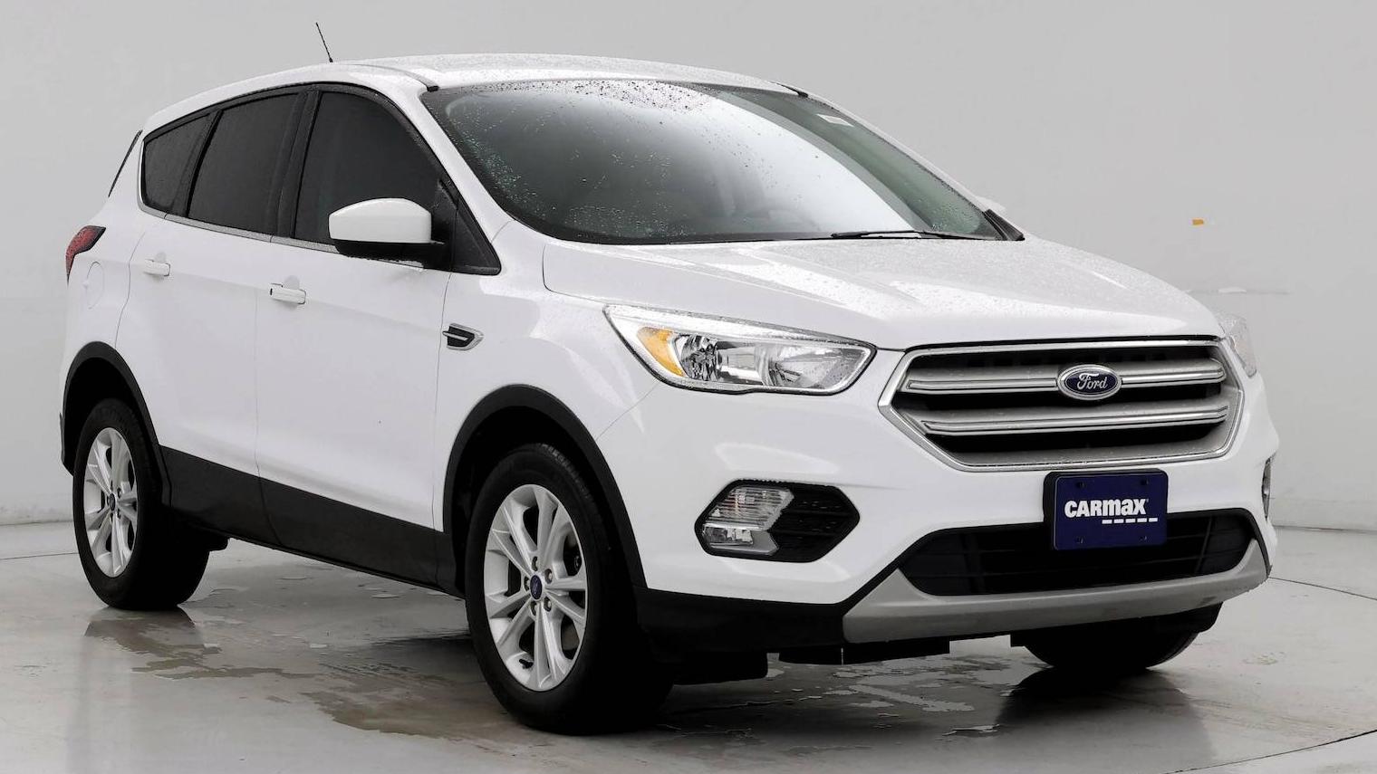 FORD ESCAPE 2019 1FMCU0GD4KUC09856 image