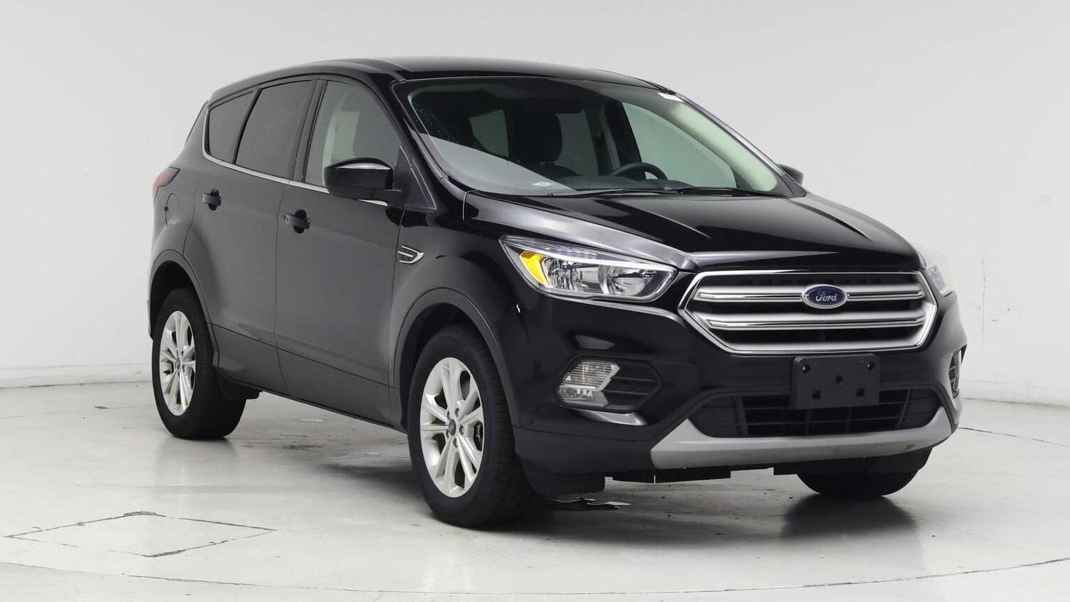 FORD ESCAPE 2019 1FMCU9GD6KUA37723 image