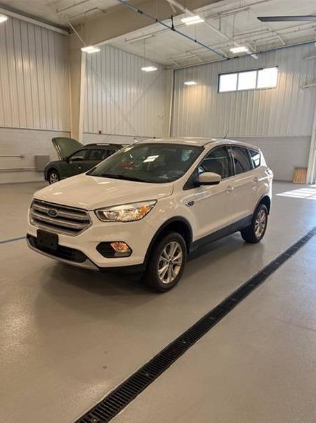 FORD ESCAPE 2019 1FMCU9GD5KUA86668 image