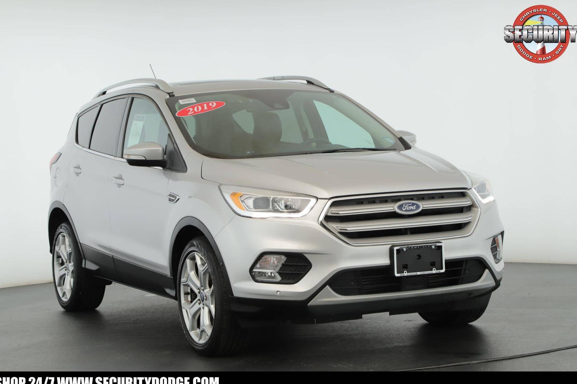 FORD ESCAPE 2019 1FMCU9J99KUB42194 image