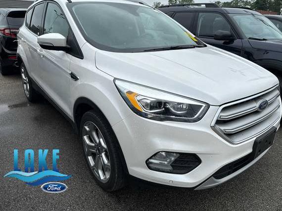 FORD ESCAPE 2019 1FMCU9J94KUC33471 image