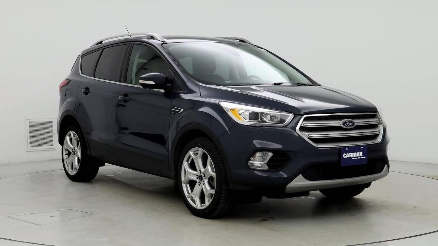 FORD ESCAPE 2019 1FMCU0J97KUA76224 image