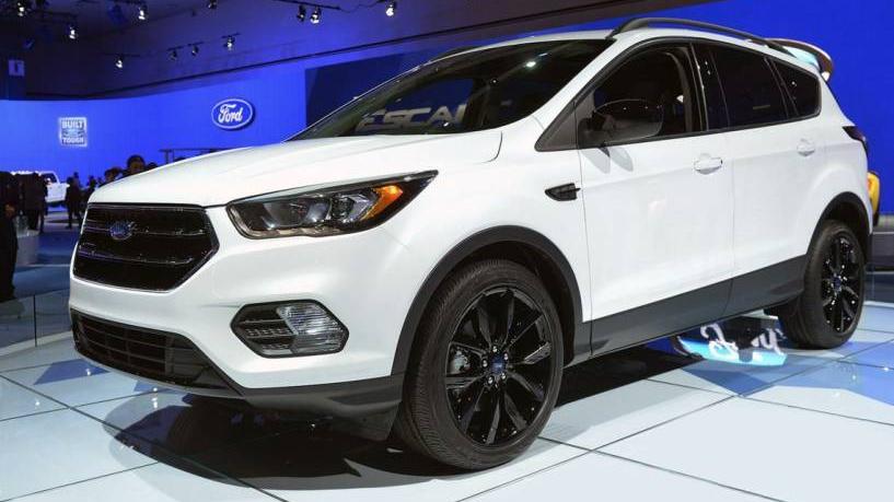 FORD ESCAPE 2019 1FMCU9H9XKUB37981 image