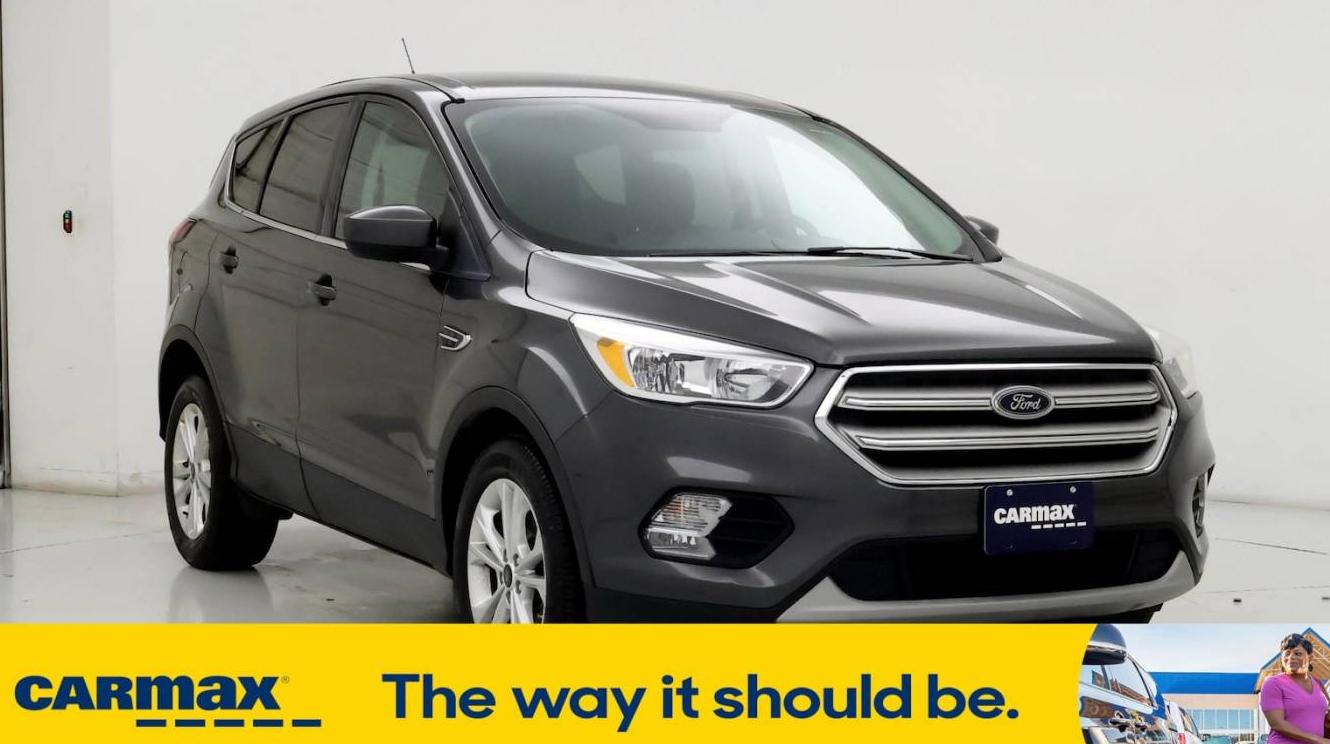 FORD ESCAPE 2019 1FMCU0GD4KUA69730 image