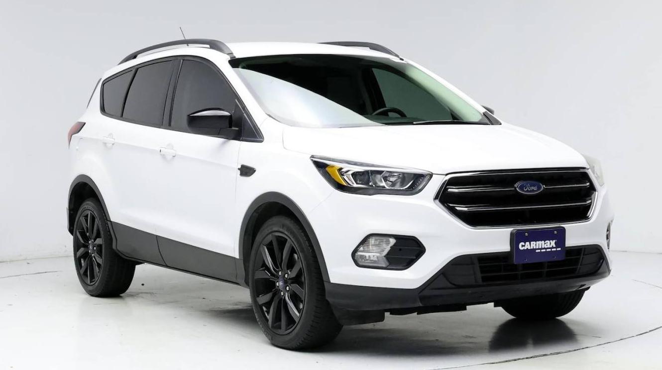 FORD ESCAPE 2019 1FMCU0GD7KUC02321 image