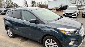 FORD ESCAPE 2019 1FMCU9GD4KUB38422 image