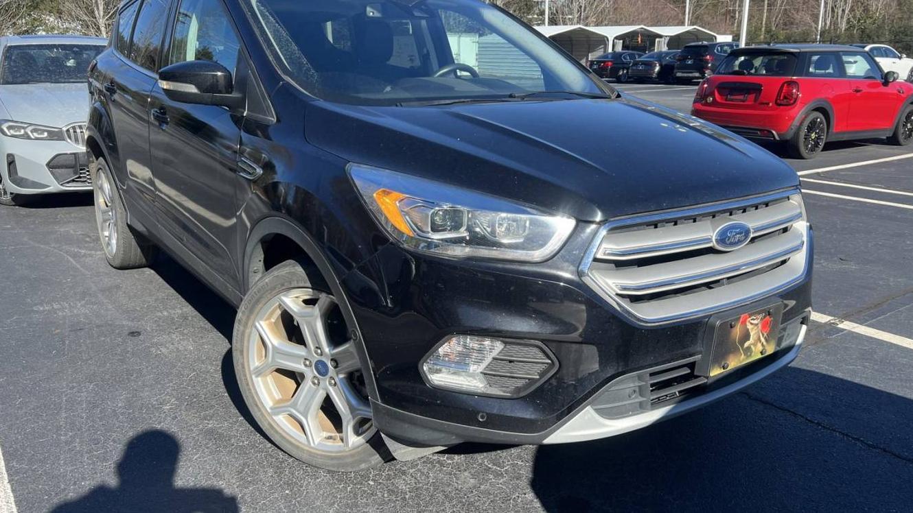 FORD ESCAPE 2019 1FMCU9J95KUC37268 image