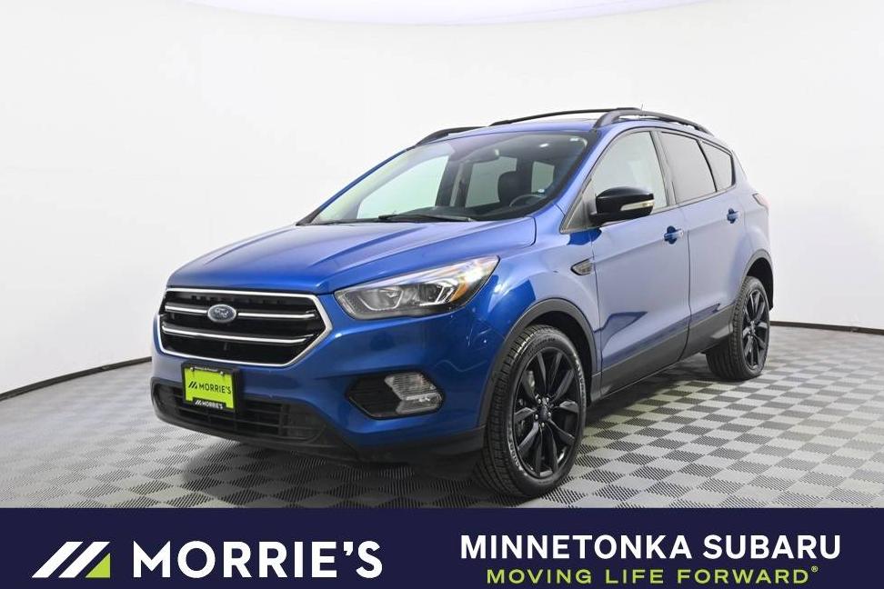 FORD ESCAPE 2019 1FMCU9J91KUB71303 image