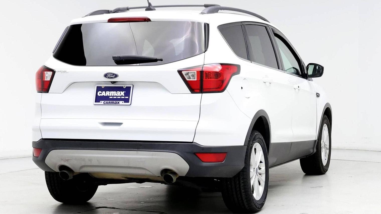 FORD ESCAPE 2019 1FMCU9HD4KUA36861 image