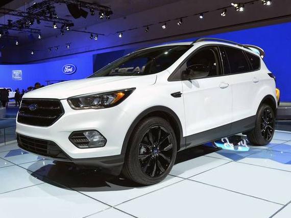 FORD ESCAPE 2019 1FMCU0F75KUA71451 image