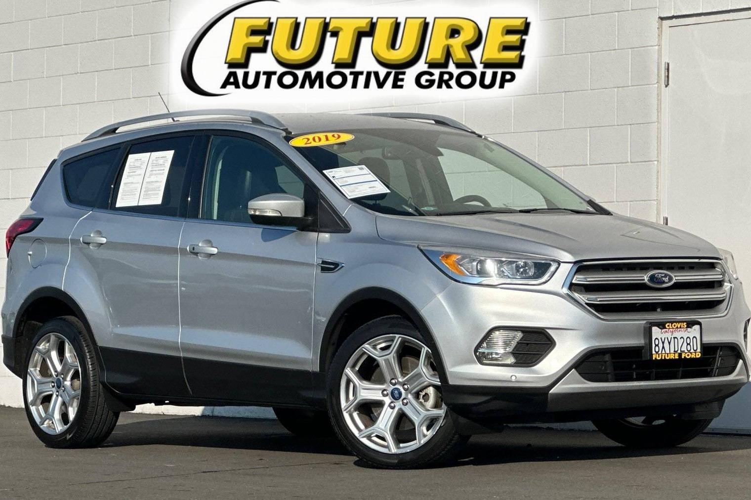 FORD ESCAPE 2019 1FMCU9J95KUA06192 image