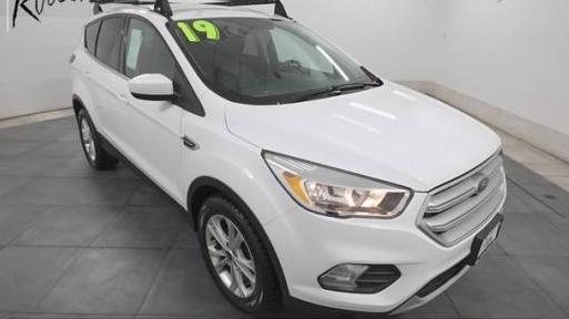 FORD ESCAPE 2019 1FMCU0GD1KUB32654 image