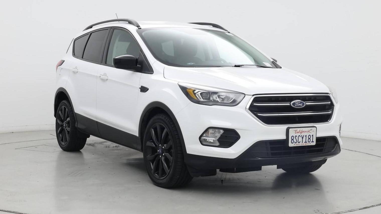 FORD ESCAPE 2019 1FMCU0GD1KUB07222 image