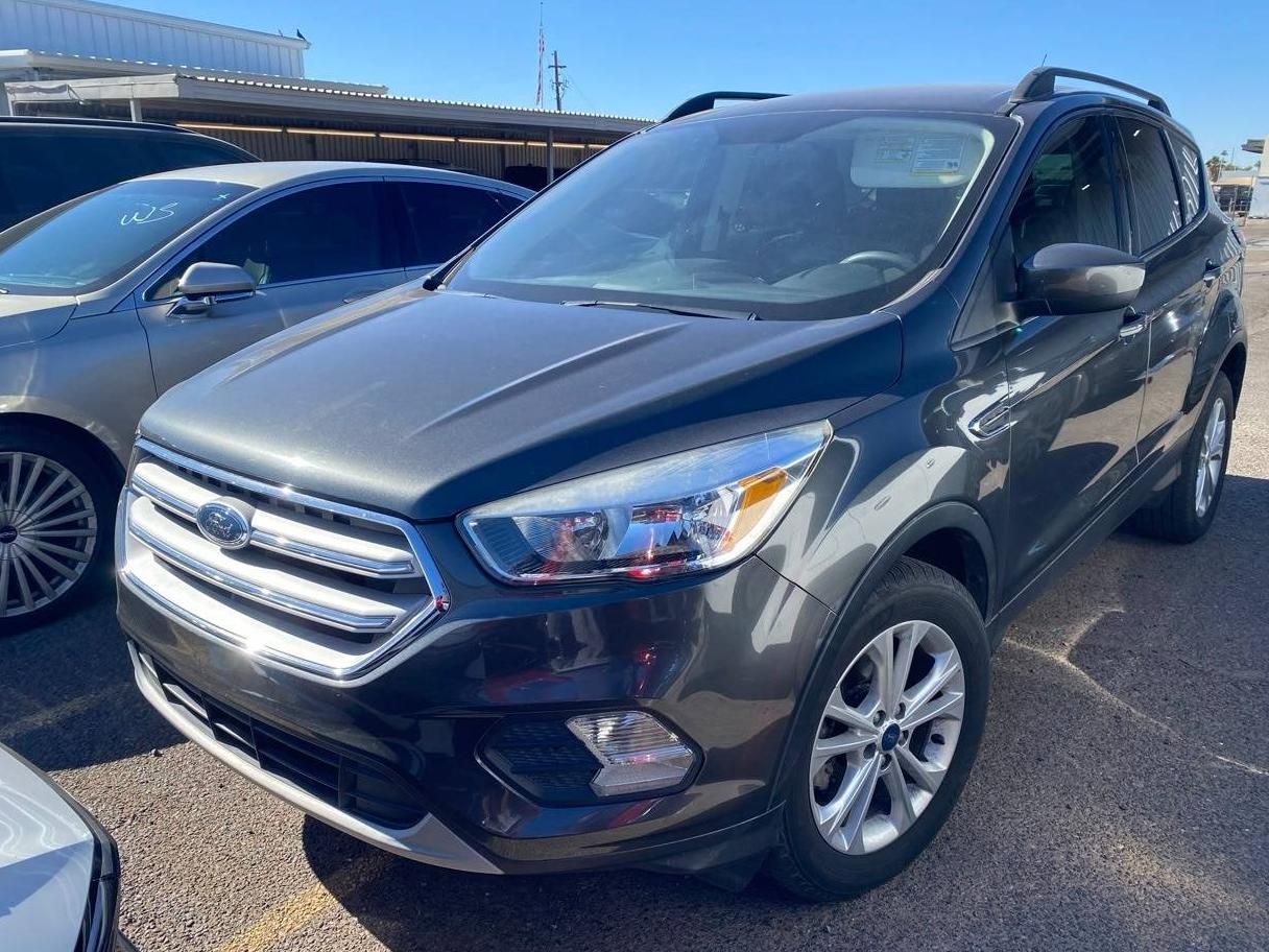 FORD ESCAPE 2019 1FMCU0GD5KUA06247 image