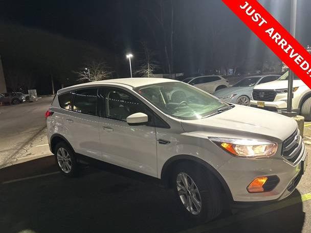 FORD ESCAPE 2019 1FMCU0GD8KUA86353 image