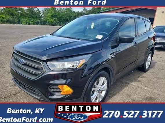 FORD ESCAPE 2018 1FMCU0F70JUB95836 image