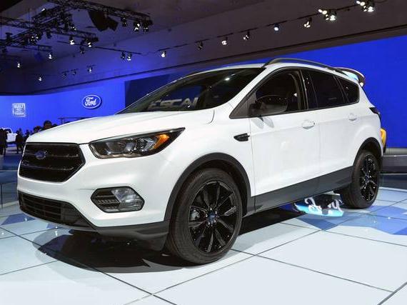 FORD ESCAPE 2018 1FMCU9HD5JUD30414 image