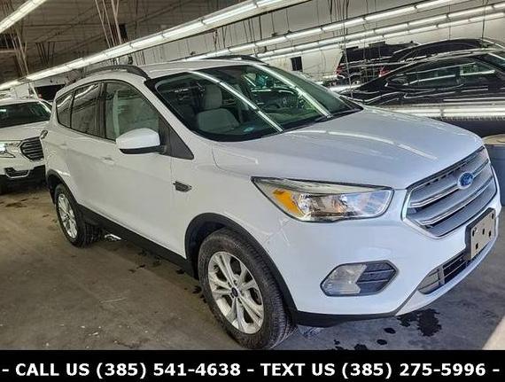 FORD ESCAPE 2018 1FMCU0GD0JUB46561 image