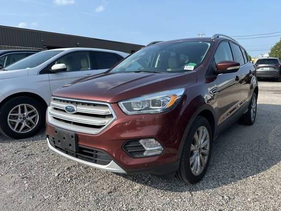 FORD ESCAPE 2018 1FMCU9J93JUA76840 image
