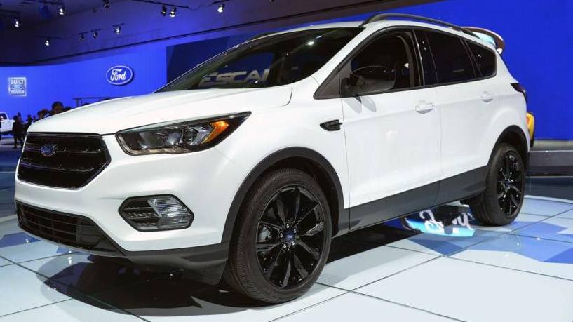 FORD ESCAPE 2018 1FMCU0F73JUA55778 image