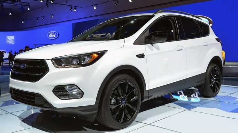 FORD ESCAPE 2018 1FMCU9GD4JUA14990 image