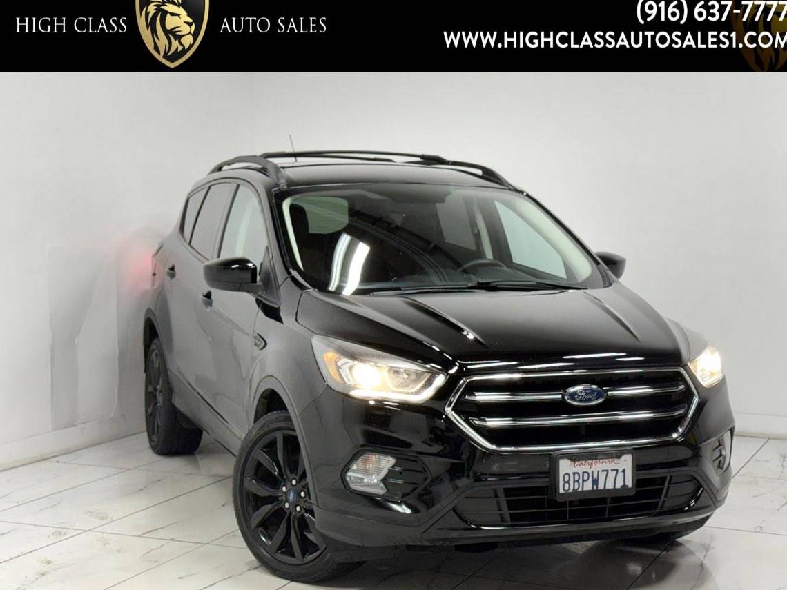 FORD ESCAPE 2018 1FMCU0GD0JUB14564 image