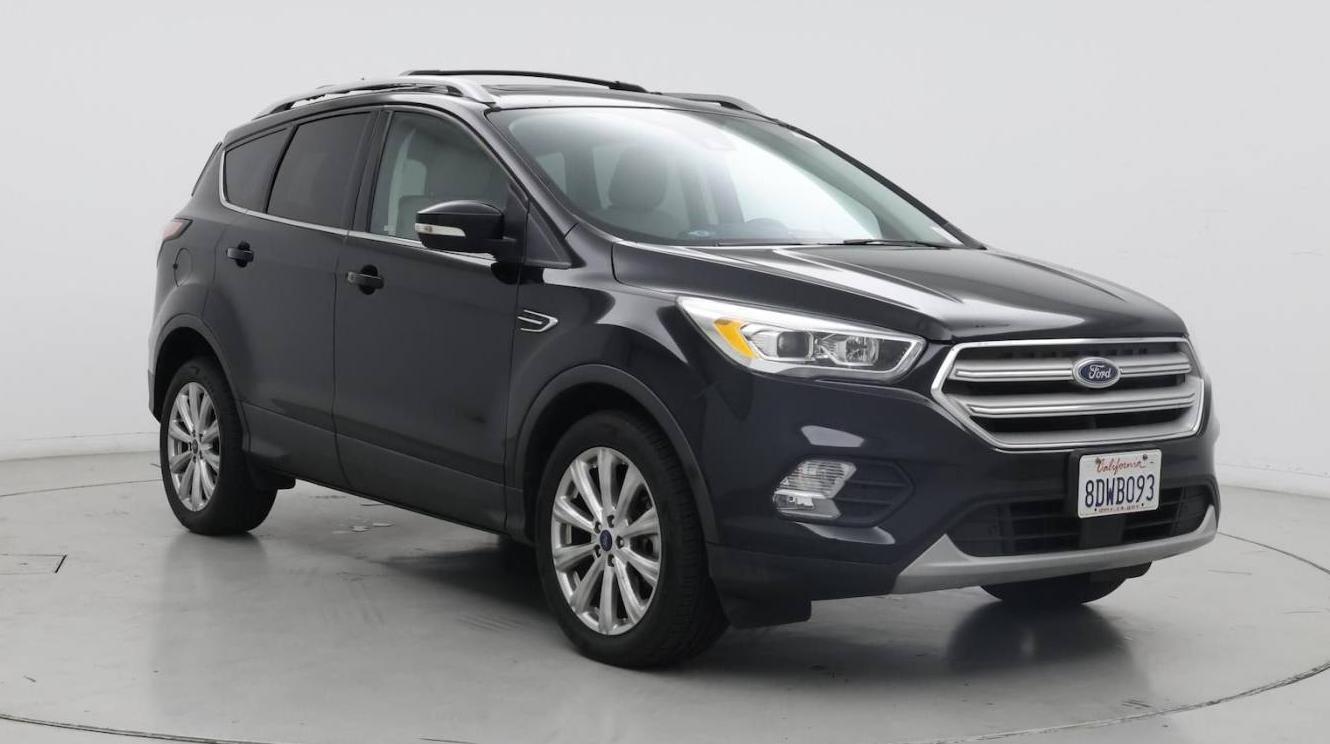 FORD ESCAPE 2018 1FMCU9J91JUA25031 image