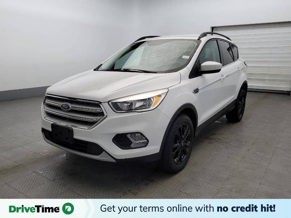 FORD ESCAPE 2018 1FMCU9GD0JUB17369 image