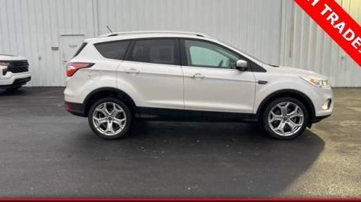 FORD ESCAPE 2018 1FMCU0J9XJUA19580 image