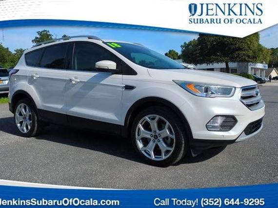 FORD ESCAPE 2018 1FMCU9J92JUB97603 image
