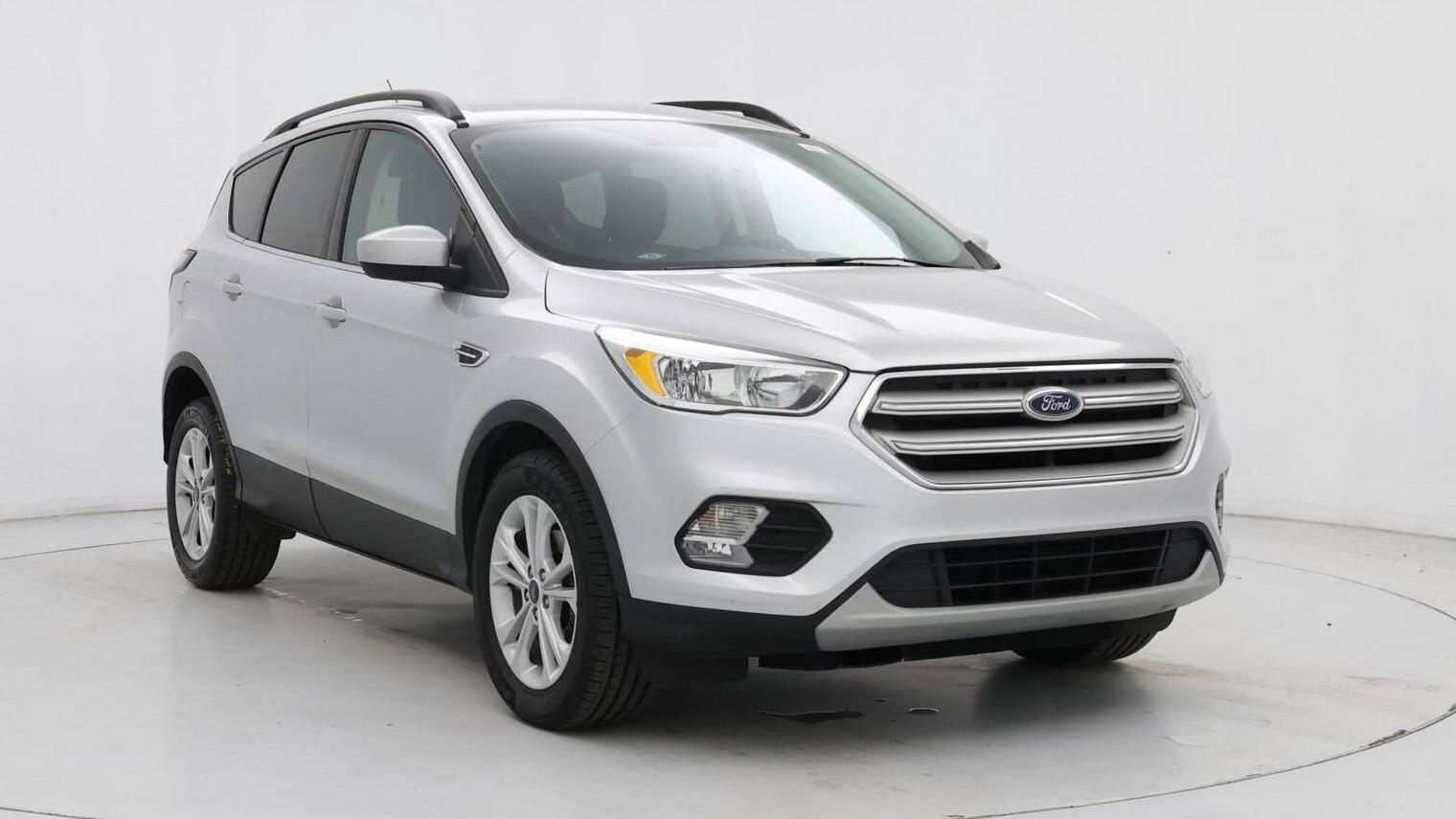 FORD ESCAPE 2018 1FMCU0GD3JUA52514 image