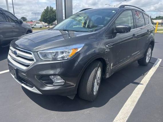 FORD ESCAPE 2018 1FMCU0GD9JUD01883 image