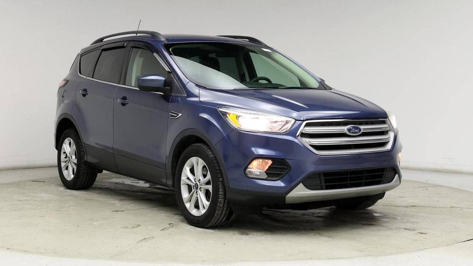 FORD ESCAPE 2018 1FMCU0GD6JUB07716 image