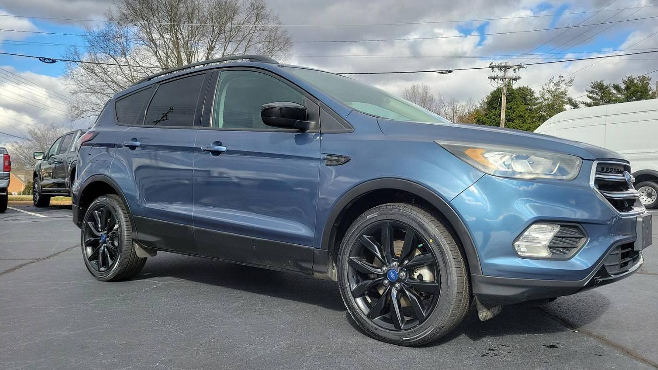 FORD ESCAPE 2018 1FMCU9GD6JUB39747 image