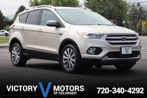 FORD ESCAPE 2018 1FMCU9J9XJUC35840 image