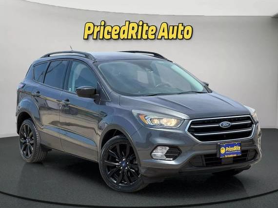 FORD ESCAPE 2018 1FMCU0GD3JUB45940 image