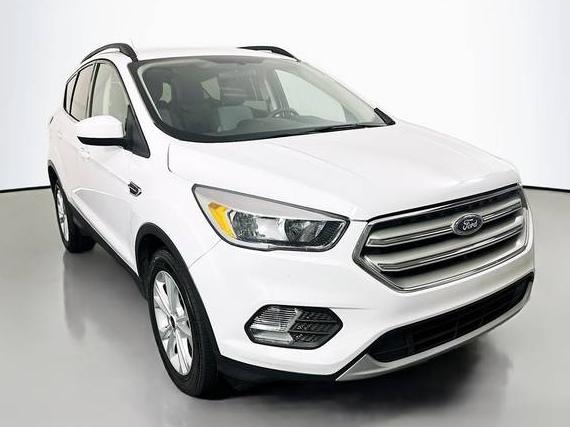 FORD ESCAPE 2018 1FMCU0GD2JUC47620 image