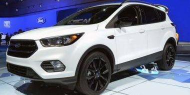 FORD ESCAPE 2018 1FMCU0F72JUA54167 image