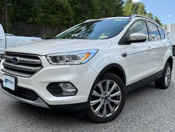 FORD ESCAPE 2018 1FMCU9J99JUC24490 image
