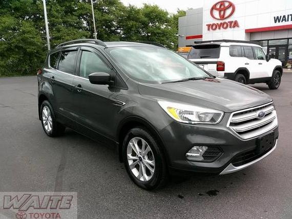 FORD ESCAPE 2018 1FMCU9GD2JUA06421 image