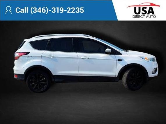 FORD ESCAPE 2018 1FMCU9J99JUA83078 image