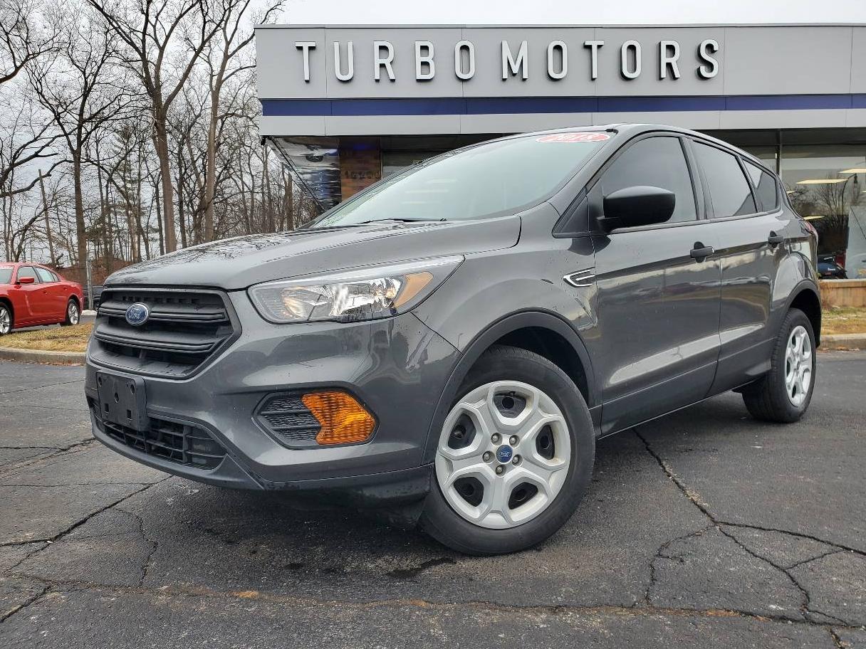 FORD ESCAPE 2018 1FMCU0F78JUC40344 image