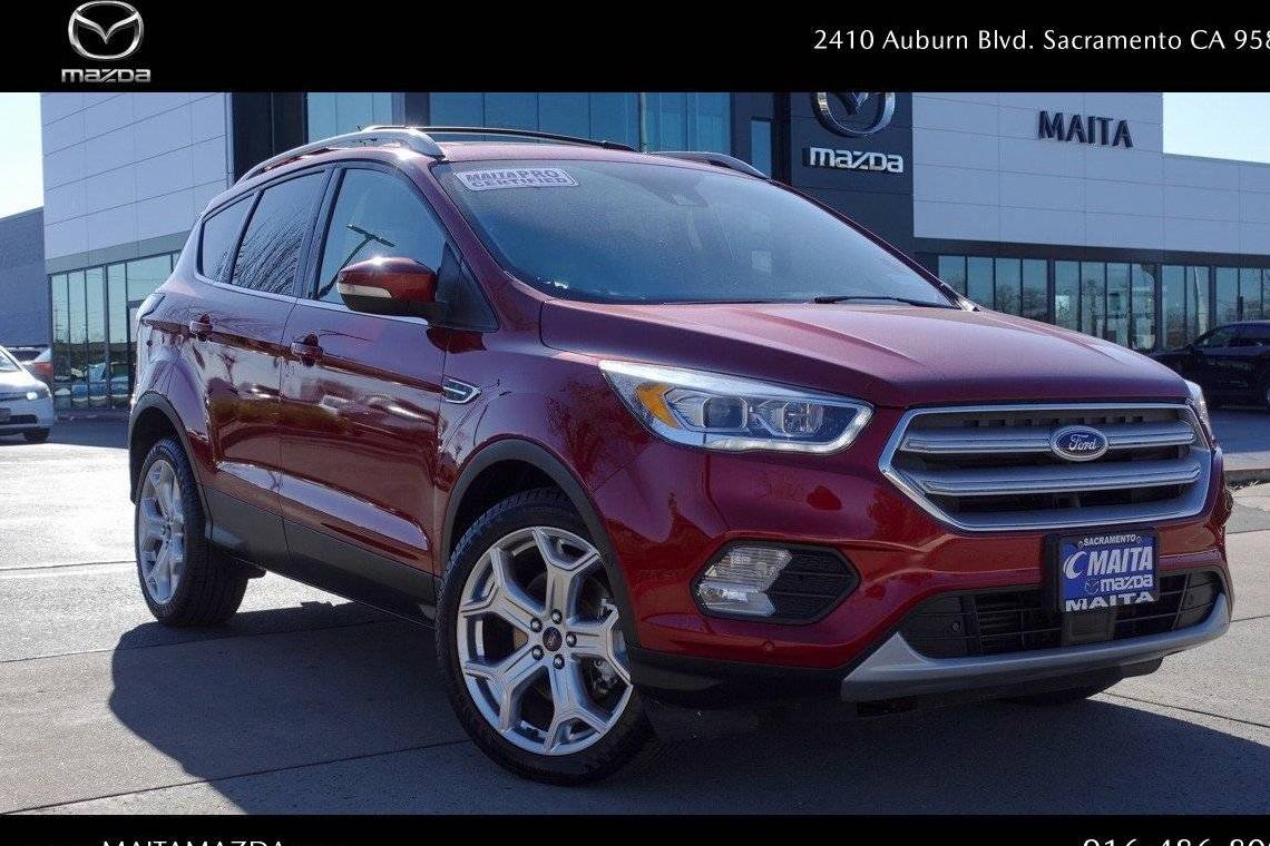 FORD ESCAPE 2018 1FMCU9J99JUC09715 image