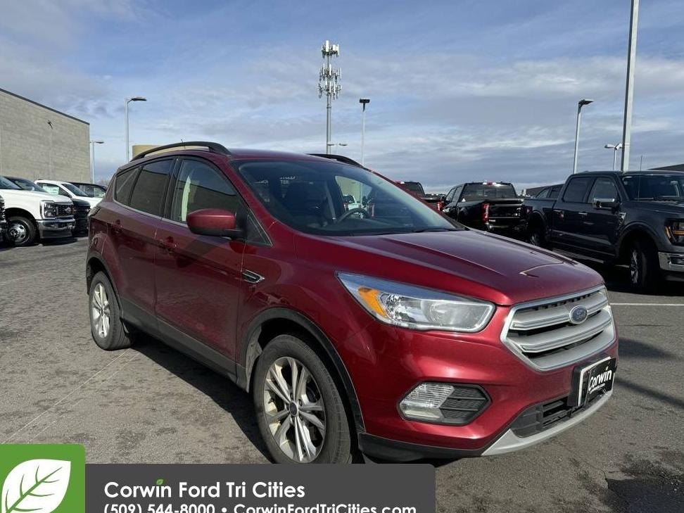 FORD ESCAPE 2018 1FMCU9G93JUC63468 image