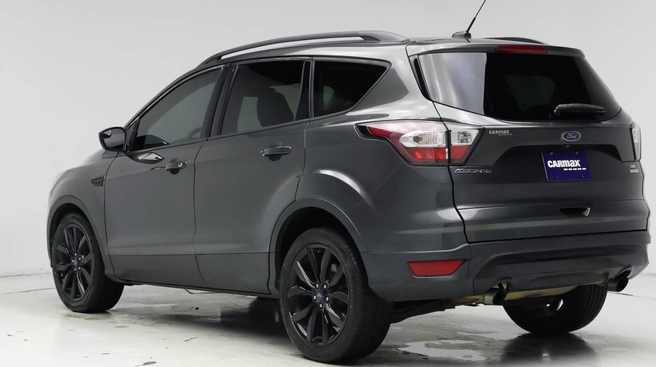 FORD ESCAPE 2018 1FMCU0GD6JUA94367 image