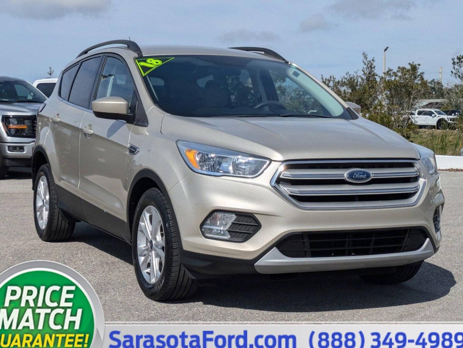 FORD ESCAPE 2018 1FMCU0GD6JUC10764 image