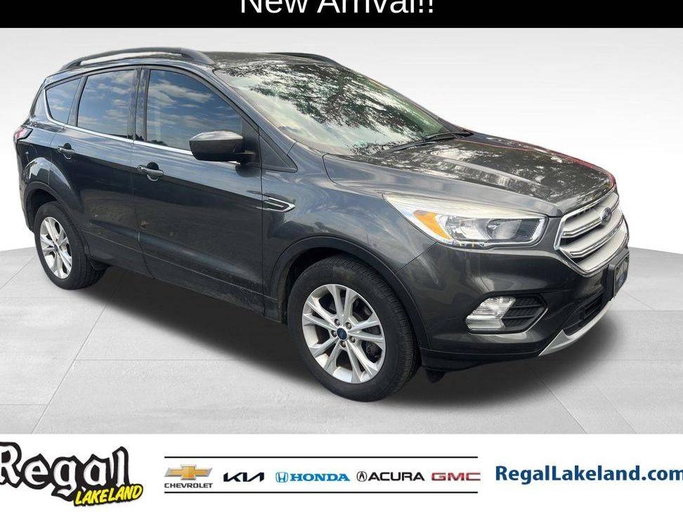 FORD ESCAPE 2018 1FMCU0GD7JUD16852 image