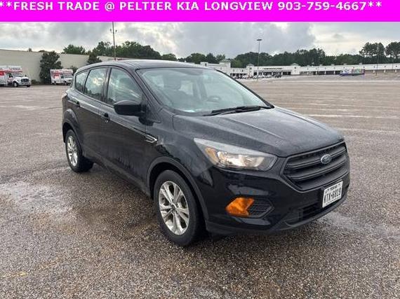 FORD ESCAPE 2018 1FMCU0F70JUC06382 image