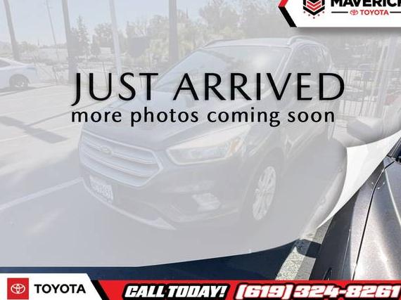 FORD ESCAPE 2018 1FMCU0GD0JUA56603 image